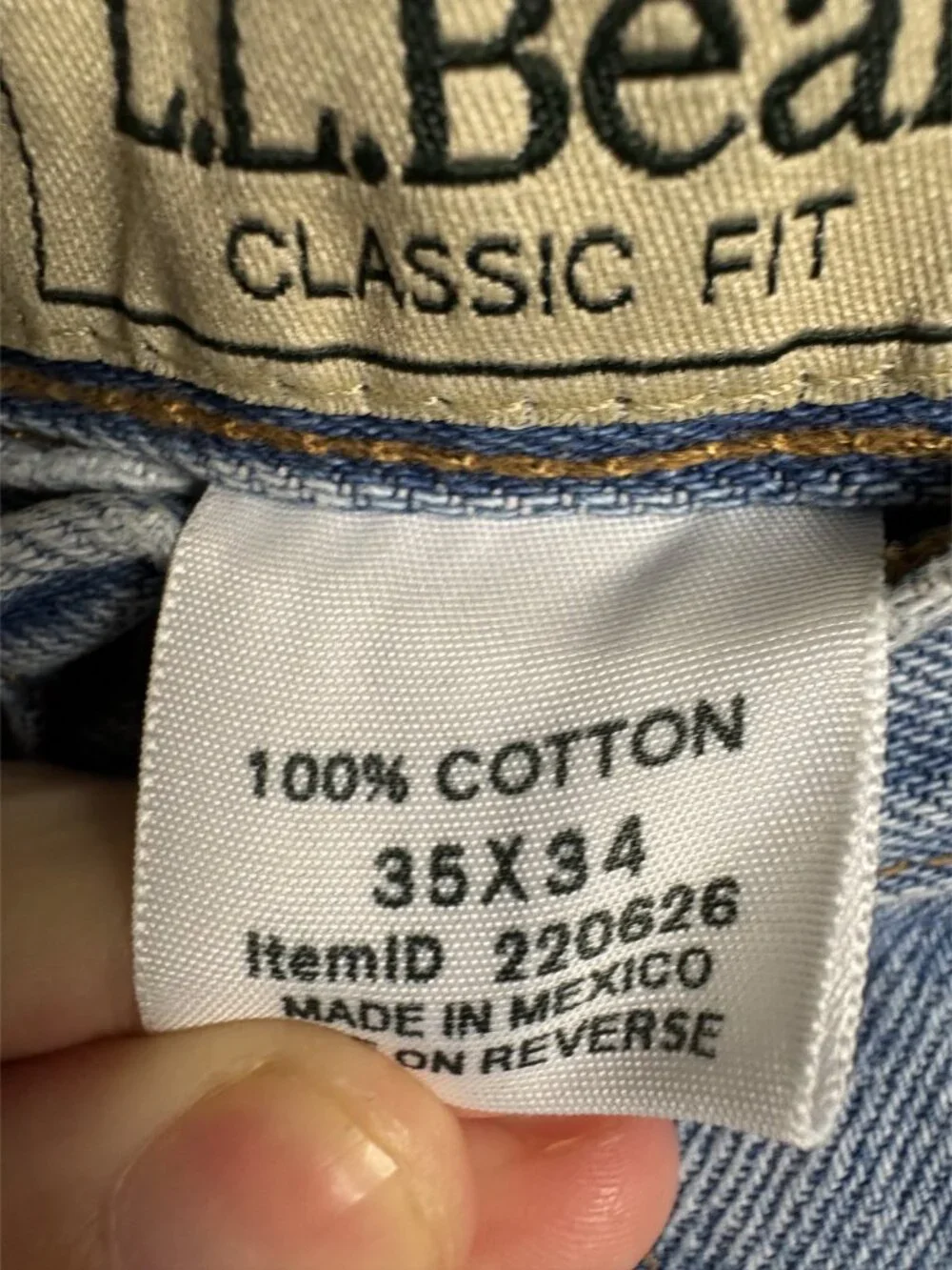 L.L.Bean Classic Fit Straight Leg Jeans Shoes? Men's Light Blue Denim 35x34